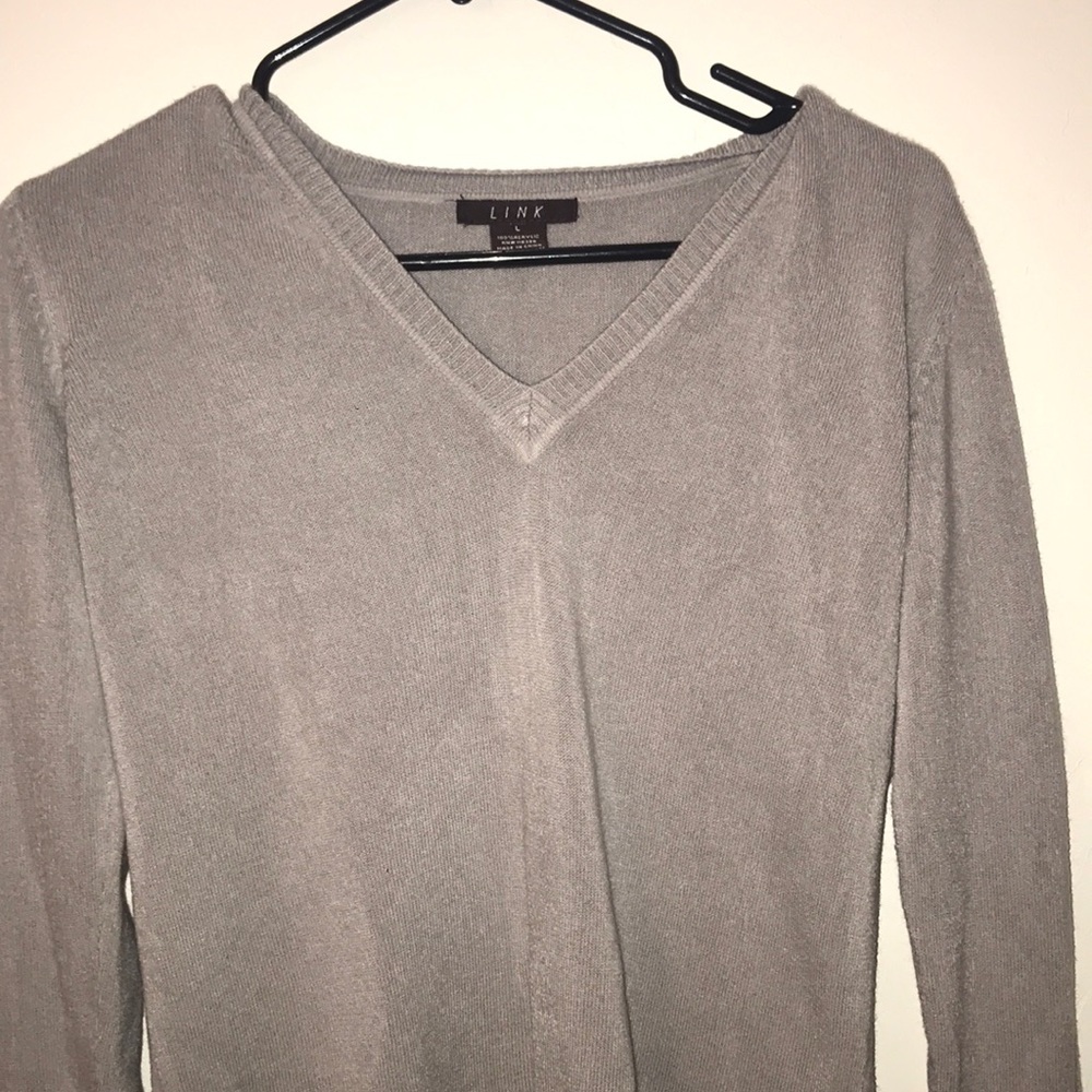 grey thin sweater - Picture 2 of 2